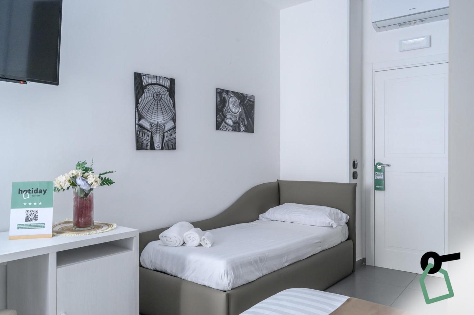 Hotiday Room Collection - Napoli Sant'Arcangelo Nápoles Exterior foto