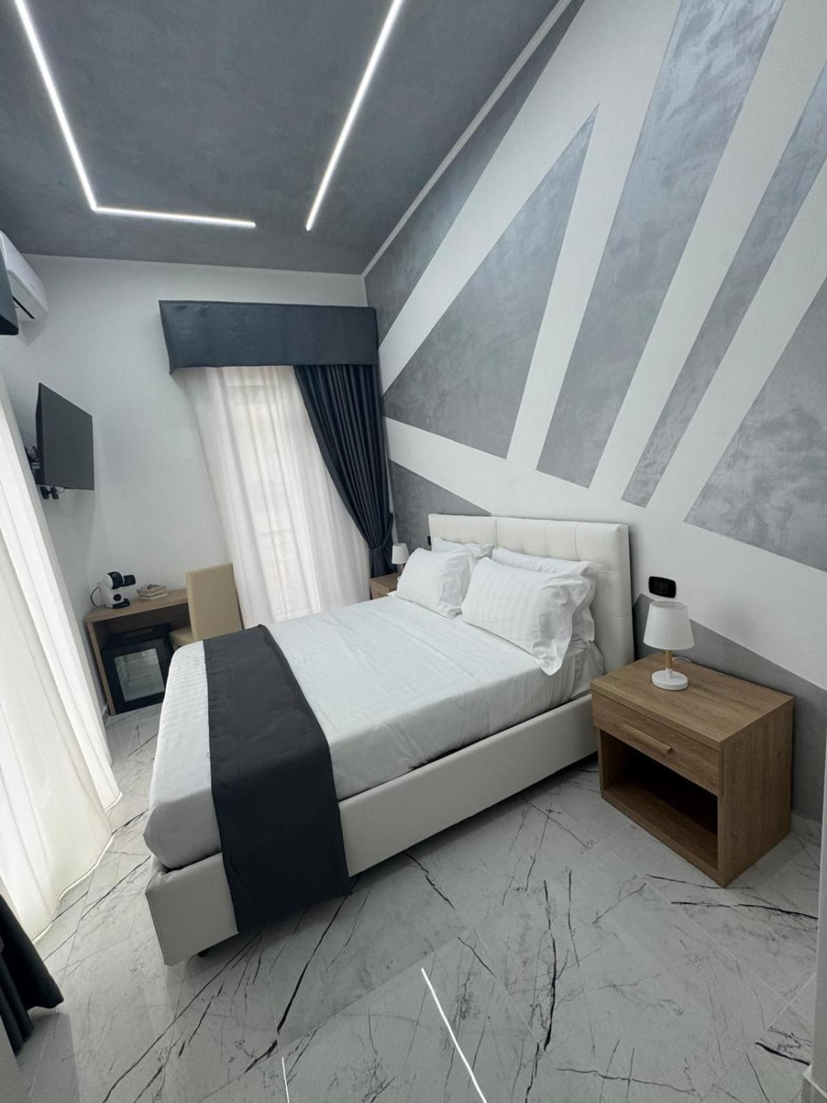 Hotiday Room Collection - Napoli Sant'Arcangelo Nápoles Exterior foto
